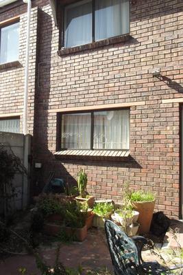 Townhouse For Sale in Table View, Cape Town