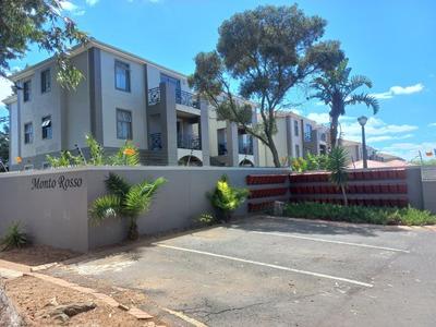 Apartment / Flat For Sale in Vredekloof Heights, Brackenfell